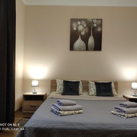 Apartments Domovik Мостова 5 Кв 44 穆卡切沃 外观 照片