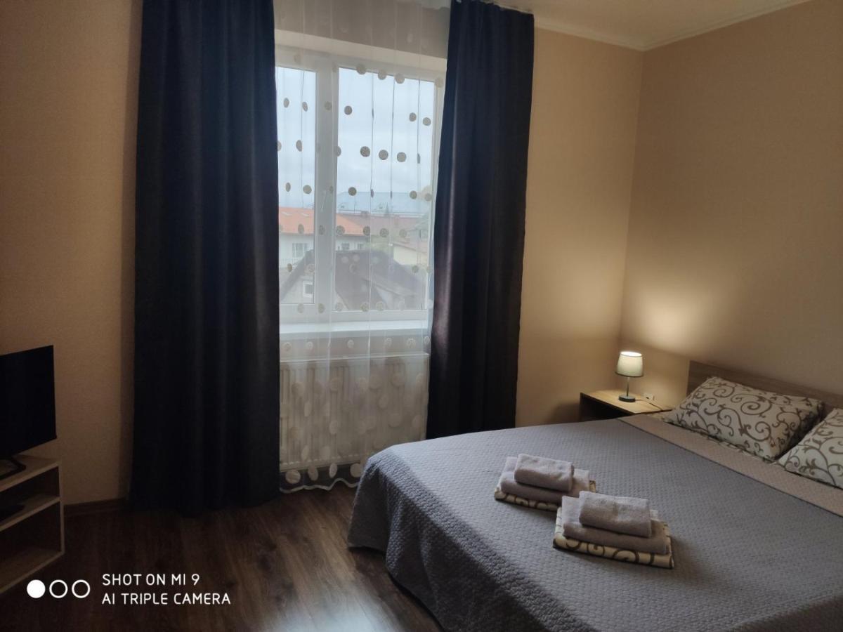 Apartments Domovik Мостова 5 Кв 44 穆卡切沃 外观 照片
